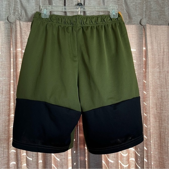 NWT Nike Men's Rough Green Dri-FIT Knit Hybrid 9" Training Shorts Size Small - Picture 6 of 13